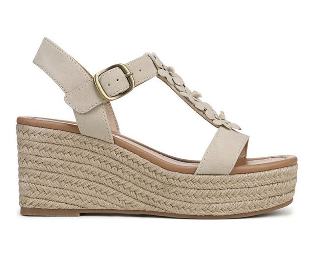 Women's Blowfish Malibu Annika 2 Wedges in Oat color