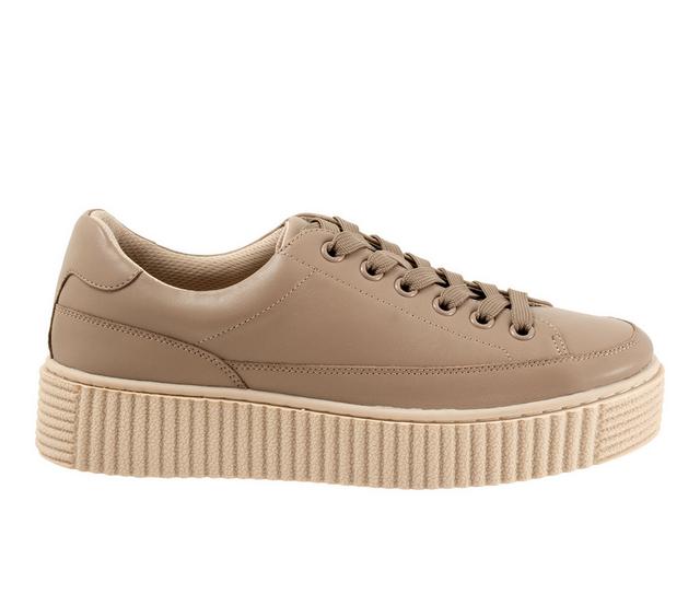 Women's Trotters Baylor Sneakers in Taupe color