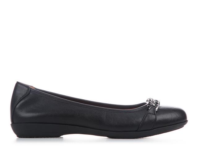 Women's Cliffs by White Mountain Carlise Flats in Black color