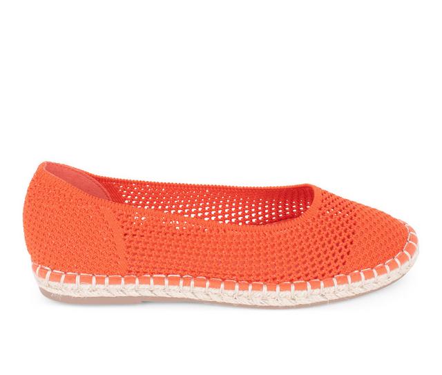 Women's Tahari Juniper Flats in Poppy color