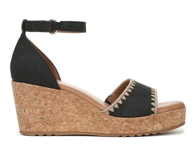 Women's Naturalizer Olly3 Wedges in Black color