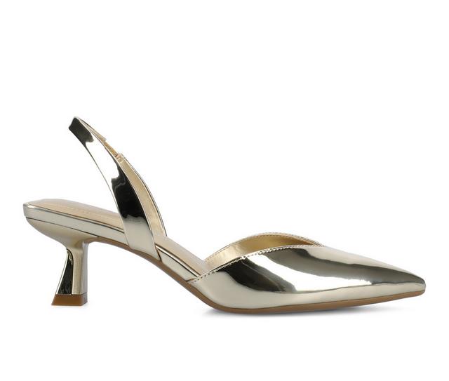 Women's Journee Collection Fallon Pumps in Gold color