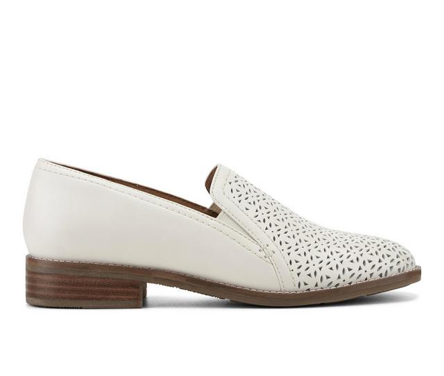 Women's Earth Origins Piper Loafers in Cream color