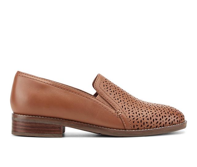 Women's Earth Origins Piper Loafers in Medium Brown color