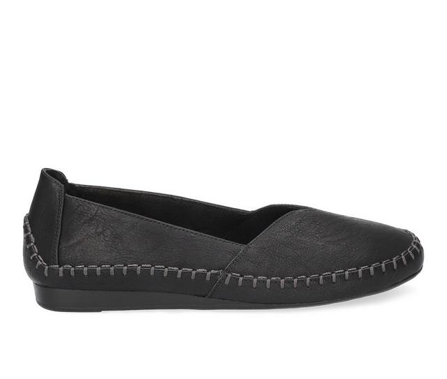 Women's Easy Street Amity Flats in Black color