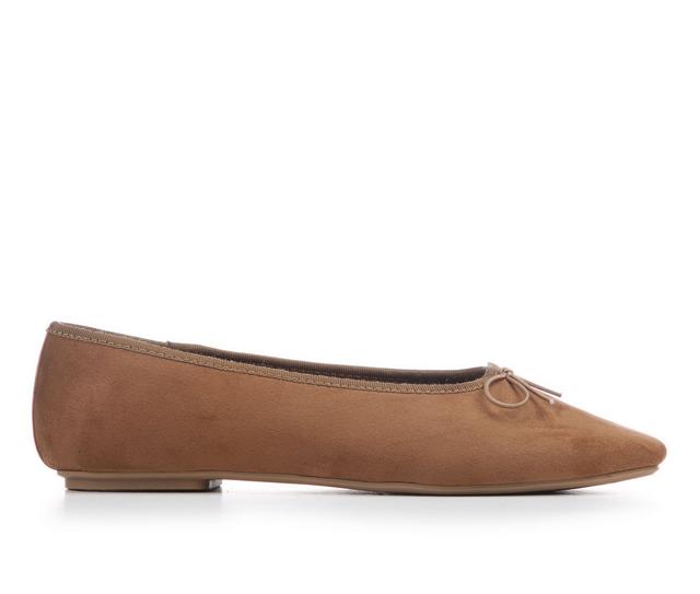 Women's Vintage 7 Eight Sereina Flats in Stone color