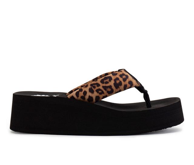 Women's Yellow Box Kaylie Platform Sandals in Black color