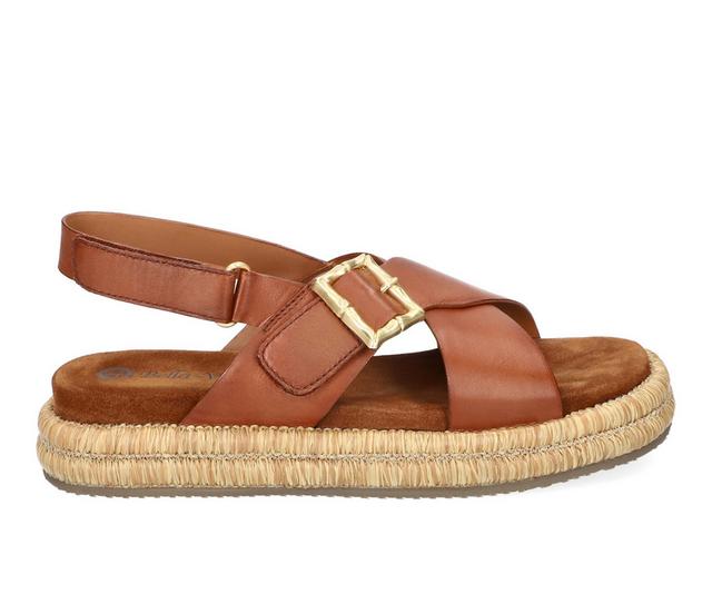 Women's Bella Vita Jaylyn Sandals in Tan color