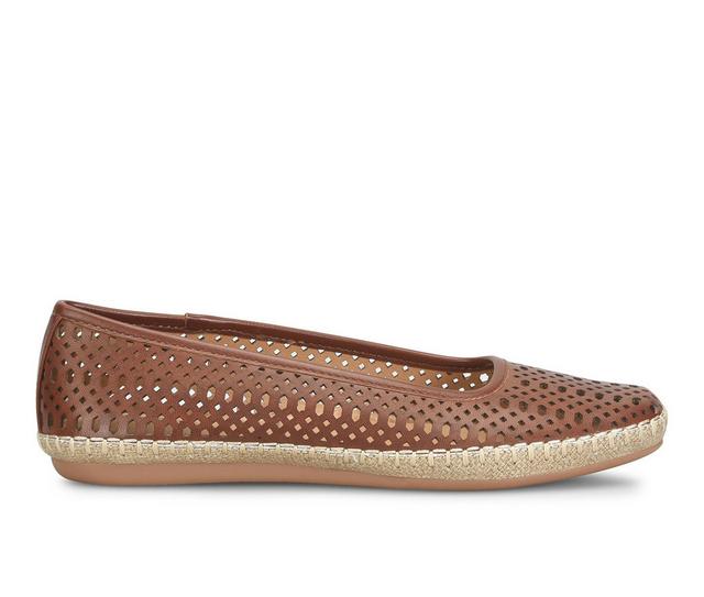 Women's BOC Pasilla Flats in Brown color