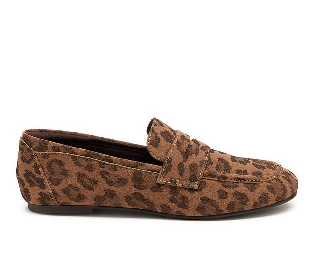 Women's Rocket Dog Trixie Loafers in Tan color