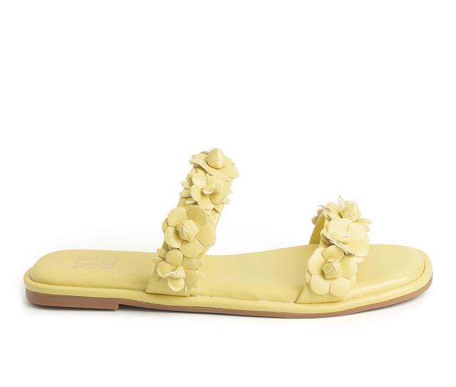 Women's New York and Company Poppy Sandals in Green color
