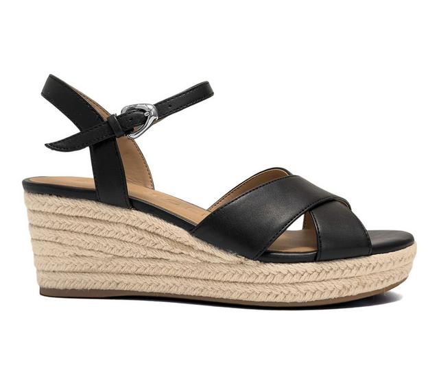 Women's Aerosoles Casarina Wedges in Black color