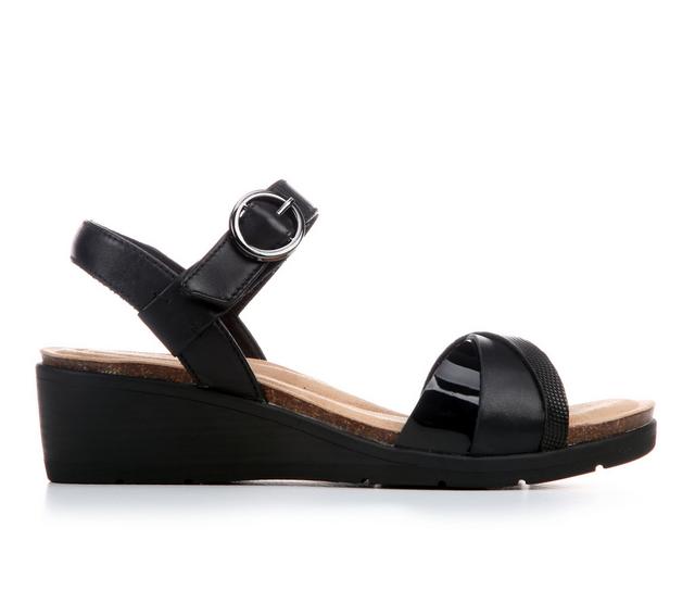 Women's Clarks Kacha Twist Wedges in Black color