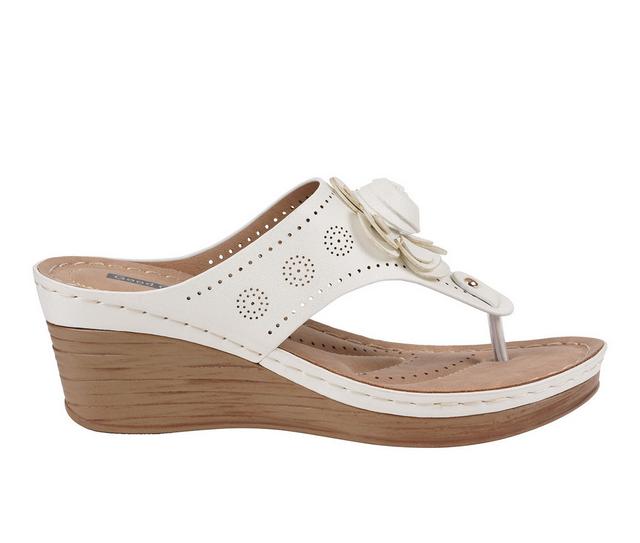 Women's GC Shoes Willa Wedges in White color