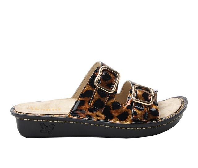 Women's ALEGRIA Verah Sandals in Granimal color
