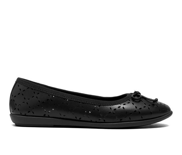 Women's Aerosoles Beyla Flats in Black color