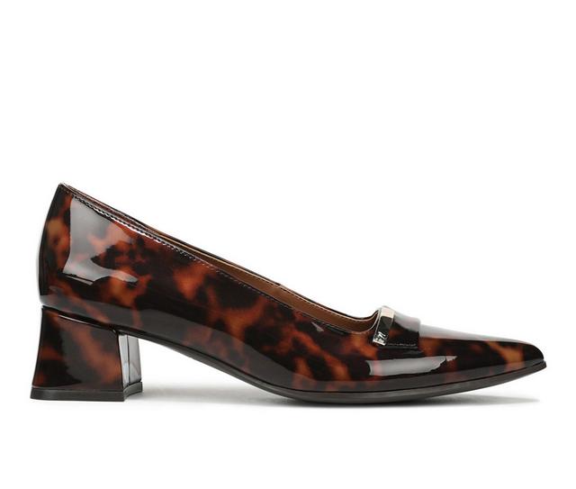 Women's Naturalizer Avani Pumps in Brown color
