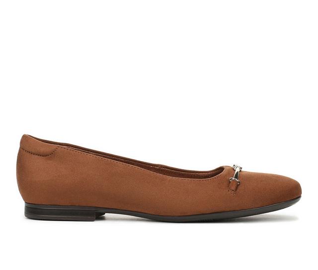 Women's Naturalizer Women's Kendall Flats in Dark Chestnut color