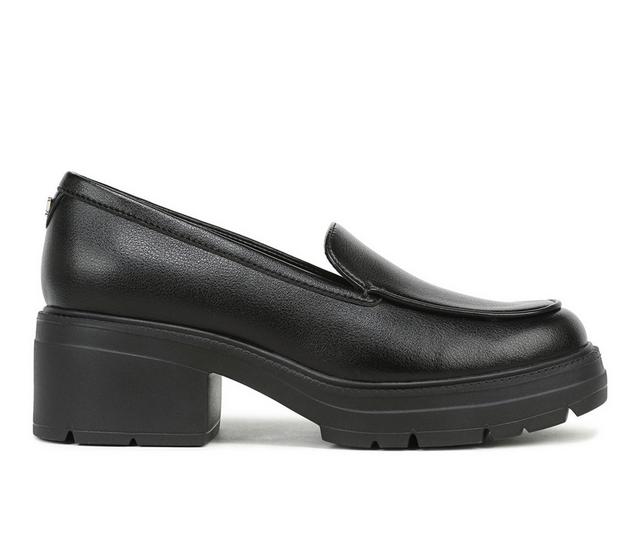 Women's Naturalizer Luly Loafers in Black color