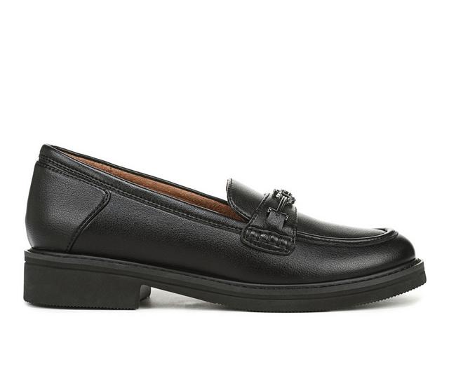 Women's Naturalizer Pryce Loafers in Black color