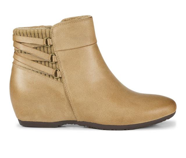 Women's Baretraps Payten Bootie Booties in Sand color