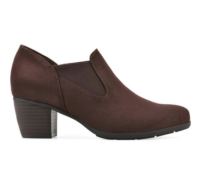 Women's Cliffs by White Mountain Anstey Shootie in Chocolate color
