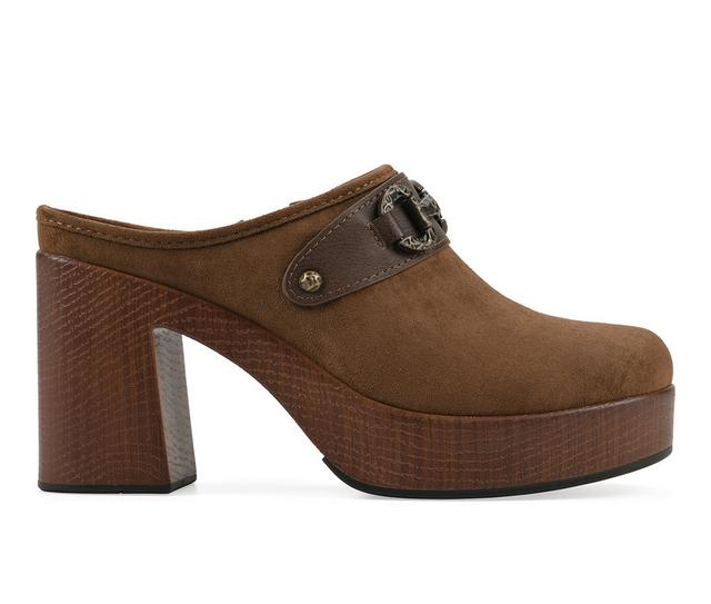 Women's White Mountain Barleys Clogs in Mocha Multi color