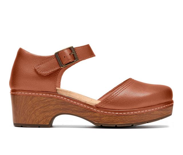 Women's Clarks Paizlee Leah Clogs in Cinnamon color