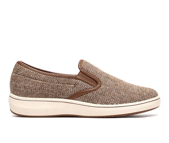 Women's Clarks Breeze Sky Zoe Slip-on Sneakers in Mid Tan color