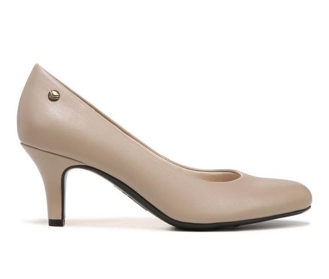 Women's LifeStride Parigi Pumps in Taupe Vinci color