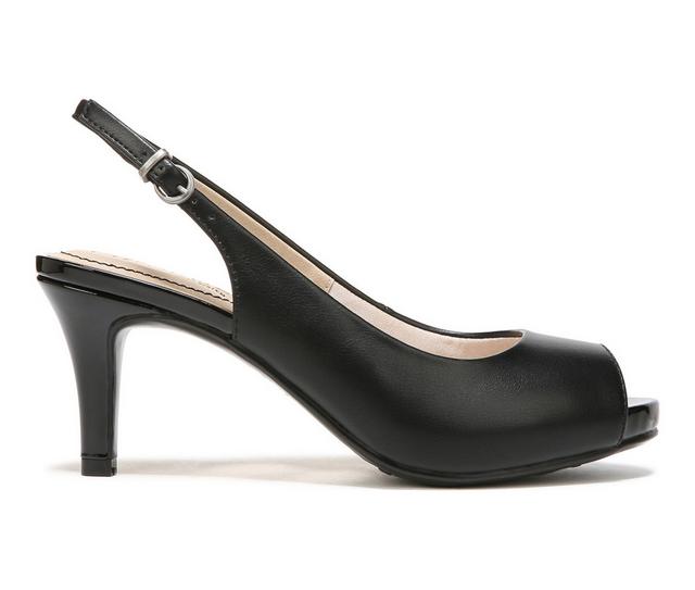 Women's LifeStride Teller Pumps in Black Smooth color