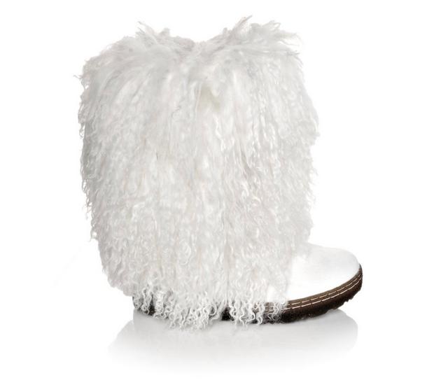 Women's Bearpaw Boetis Winter Boots in White color