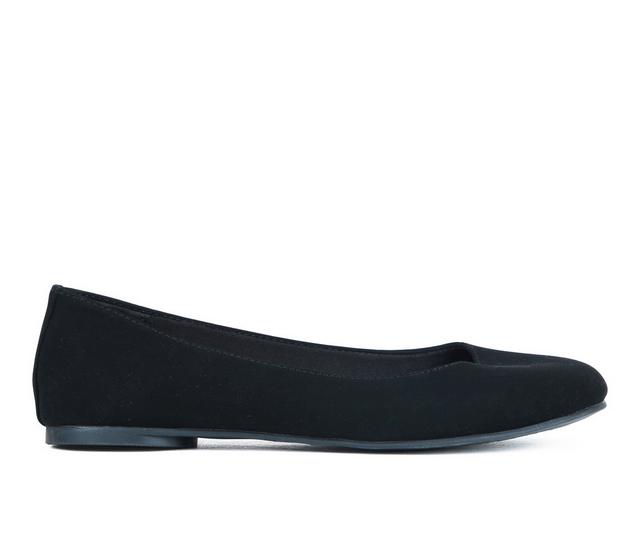 Women's Soda Kreme Flats in Black Nubuck color