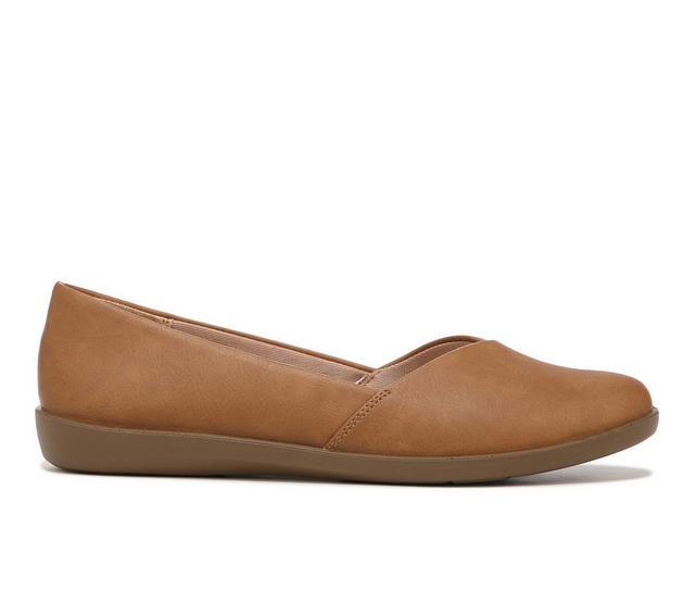 Women's LifeStride Notorious Flats in Tan color