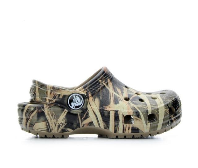 Kids' Crocs Infant & Toddler Classic Realtree Camo Clogs in Camo color