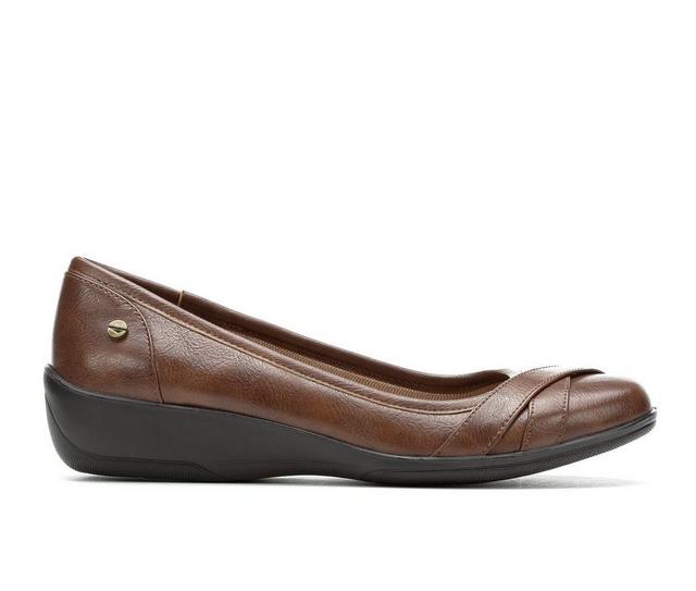 Women's LifeStride Iloyal Flats in Dark Tan color