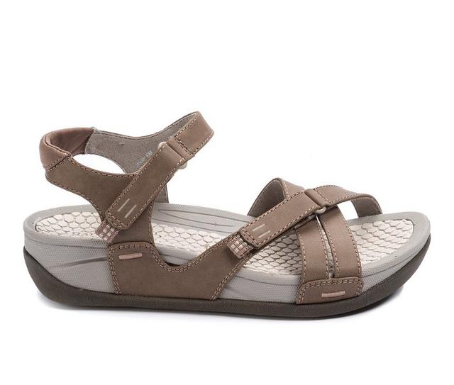 Women's Baretraps Danny Slip-Resistant Outdoor Sandals in Mushroom color