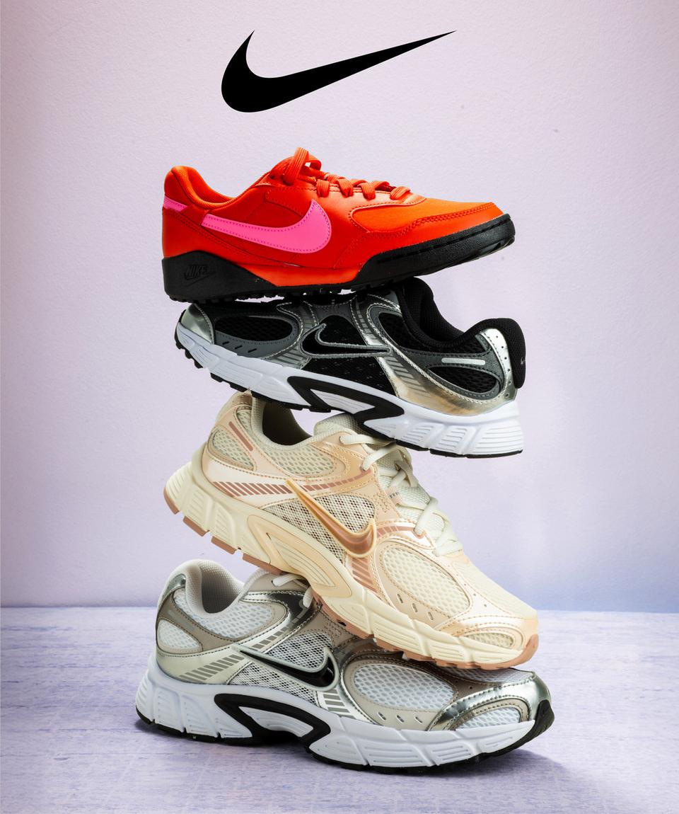 Get the hottest new Nike sneakers for the best prices. 