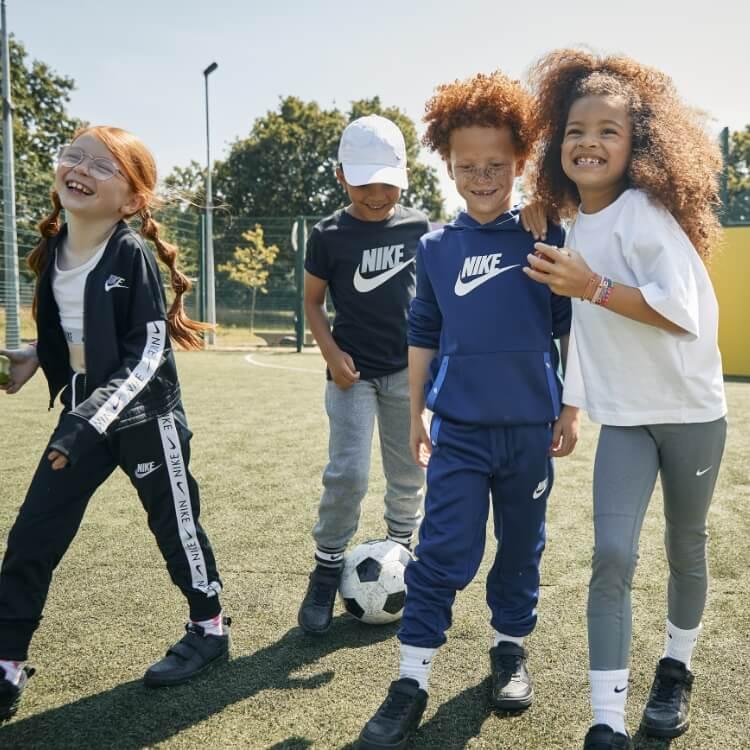 habit nike