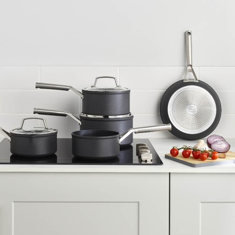 Chip or flake cookware