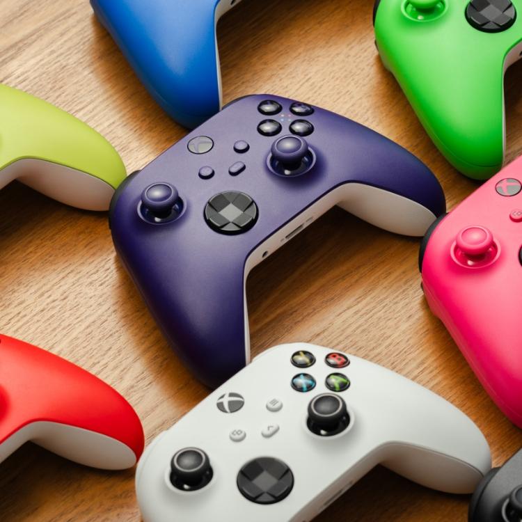 Xbox Wireless Controllers - Video