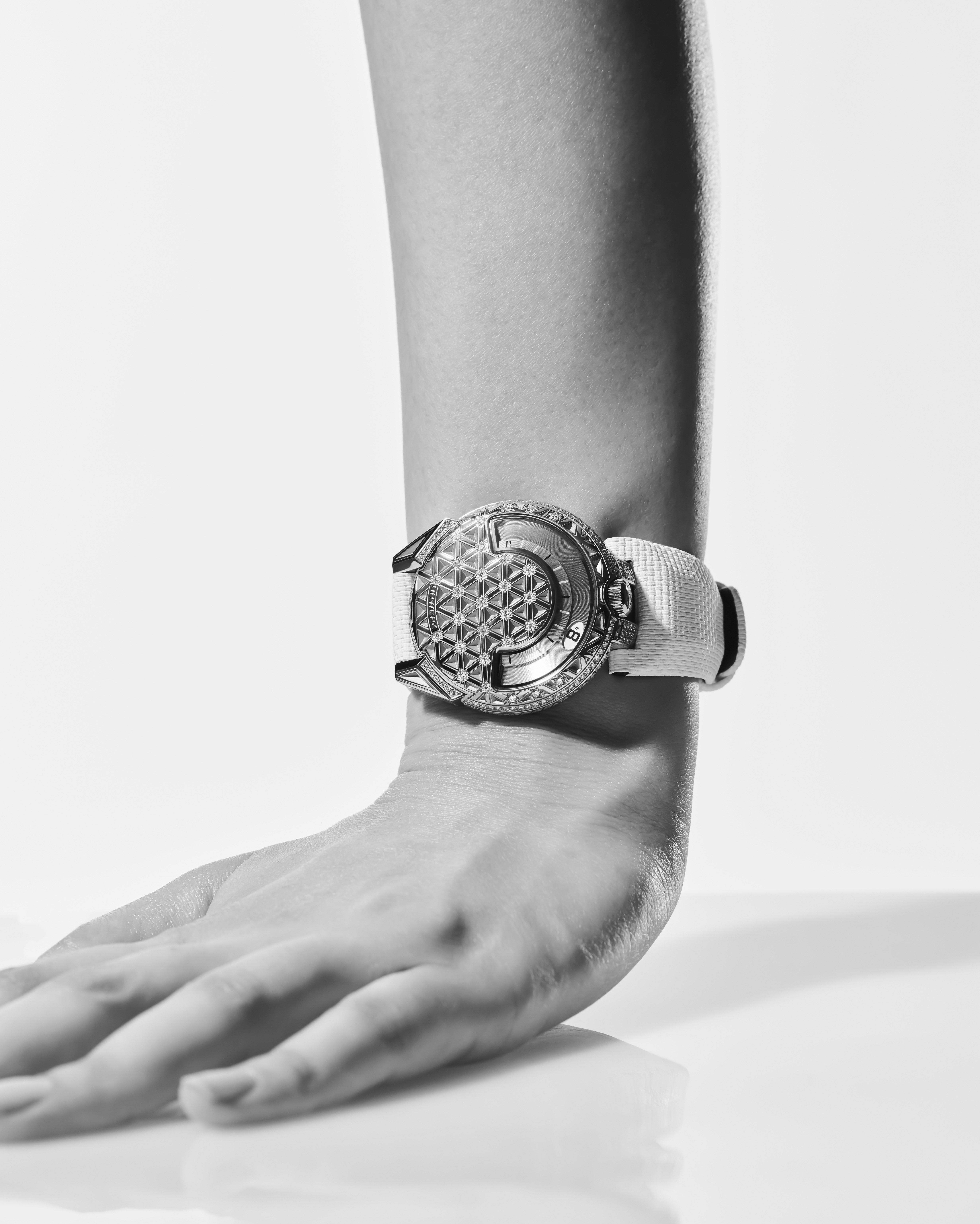 3. Urwerk