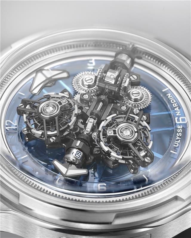 SUPER FREAK_ULYSSE NARDIN_2520-500LE-3A-BLUE_3A (4)