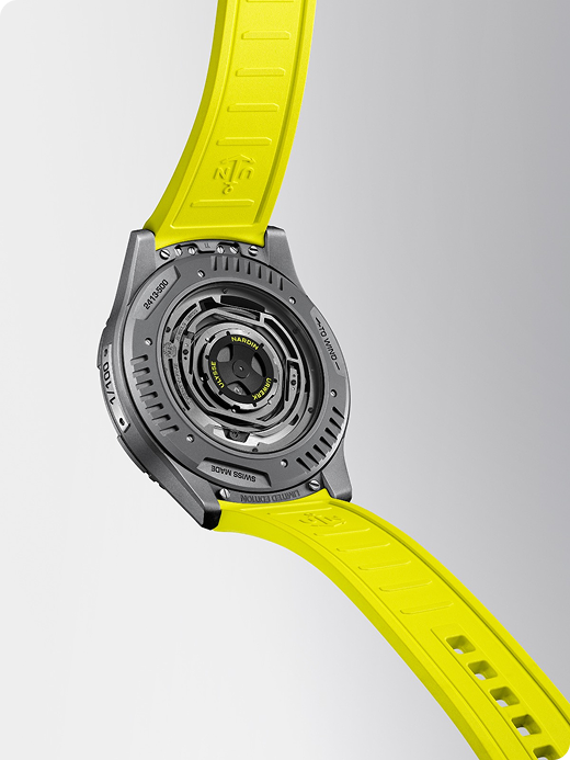 UN x Urwerk01