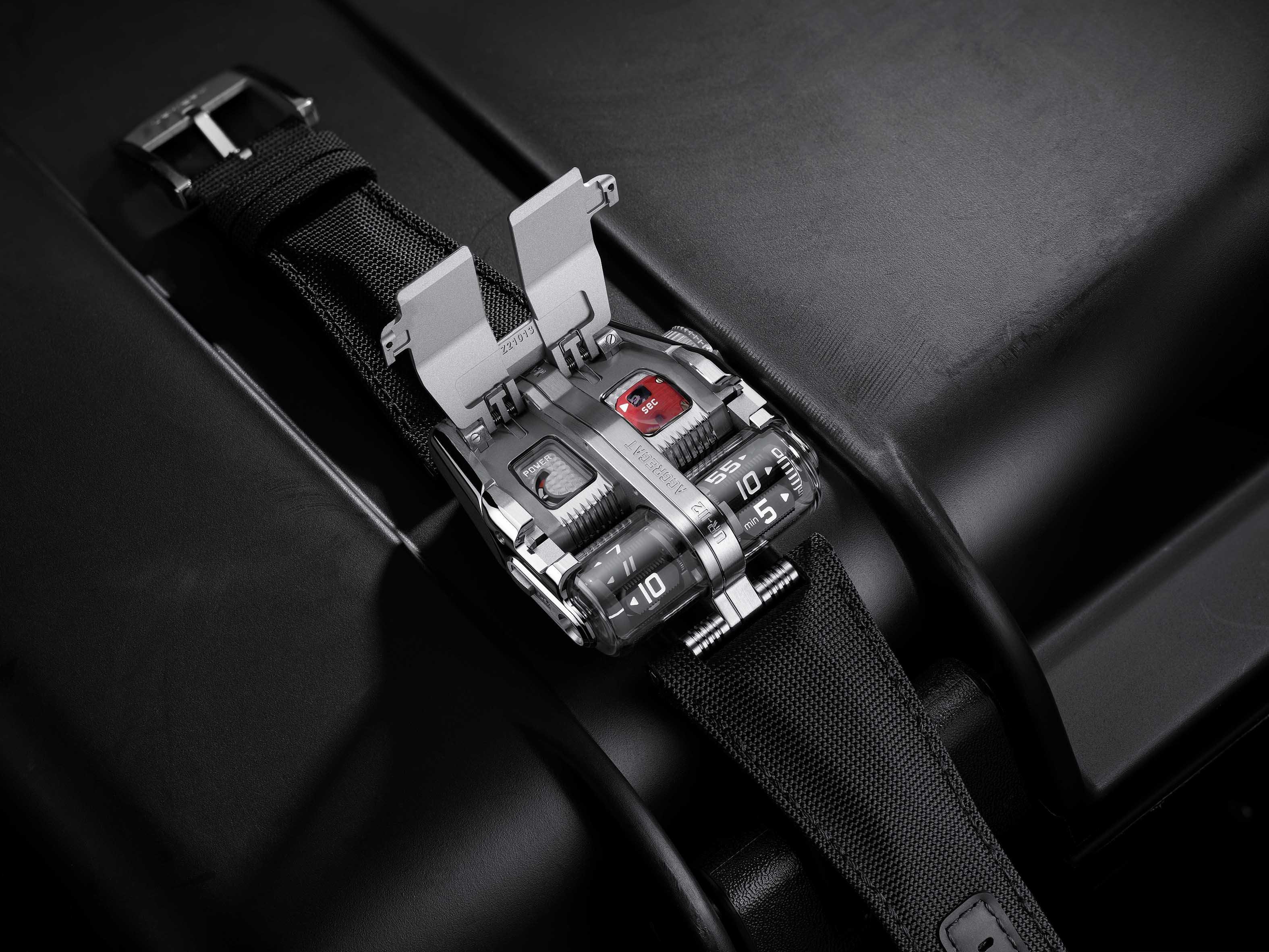 urwerk_ur-112_01