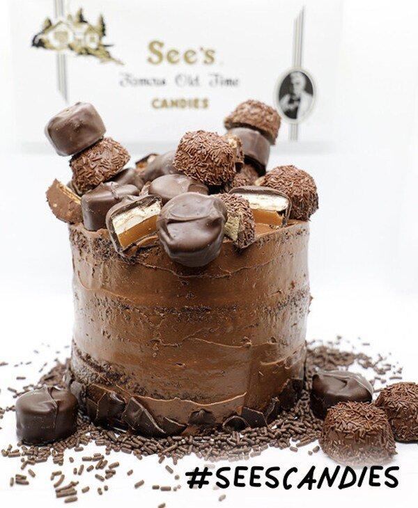 Scotchmallow® & Bordeaux™ Decadent Chocolate Cake
