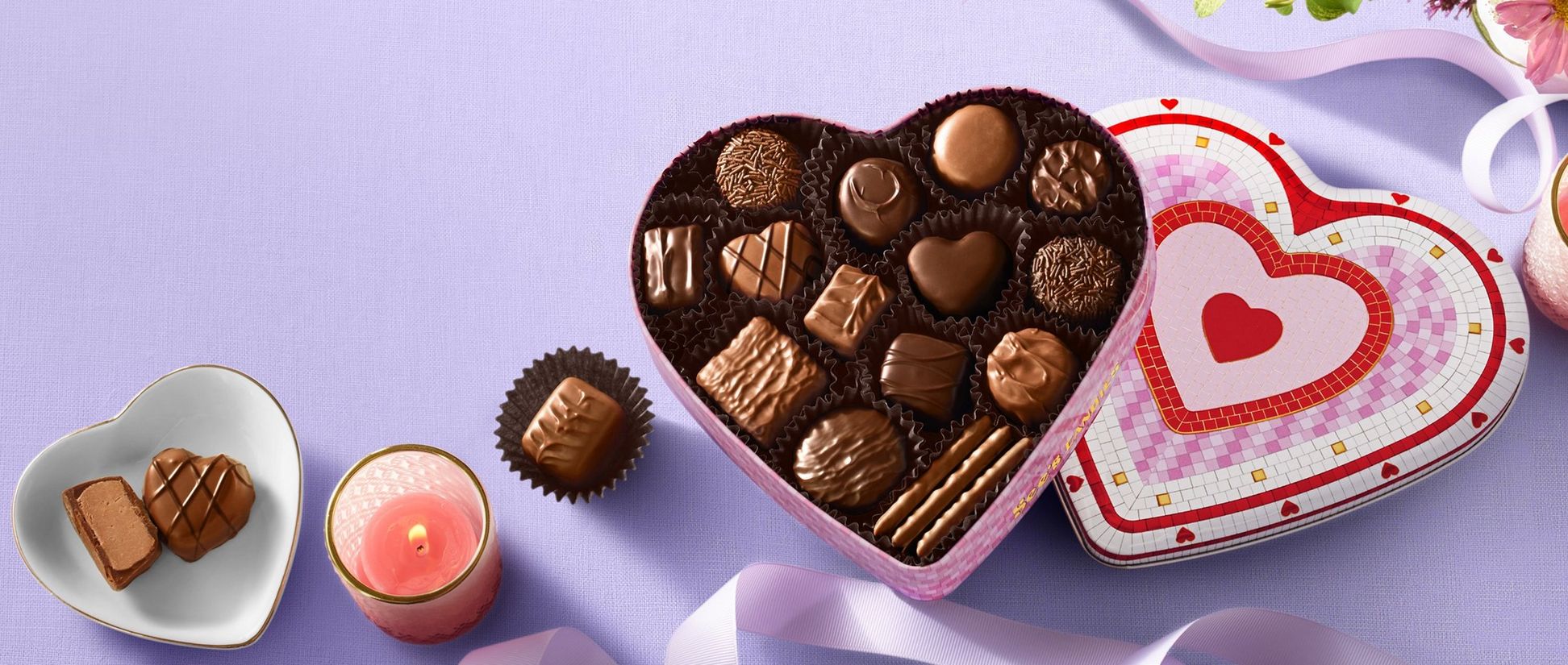 A Pile Of Colorful Candies On a Transparent Background 46542639 PNG, image size:1944x825