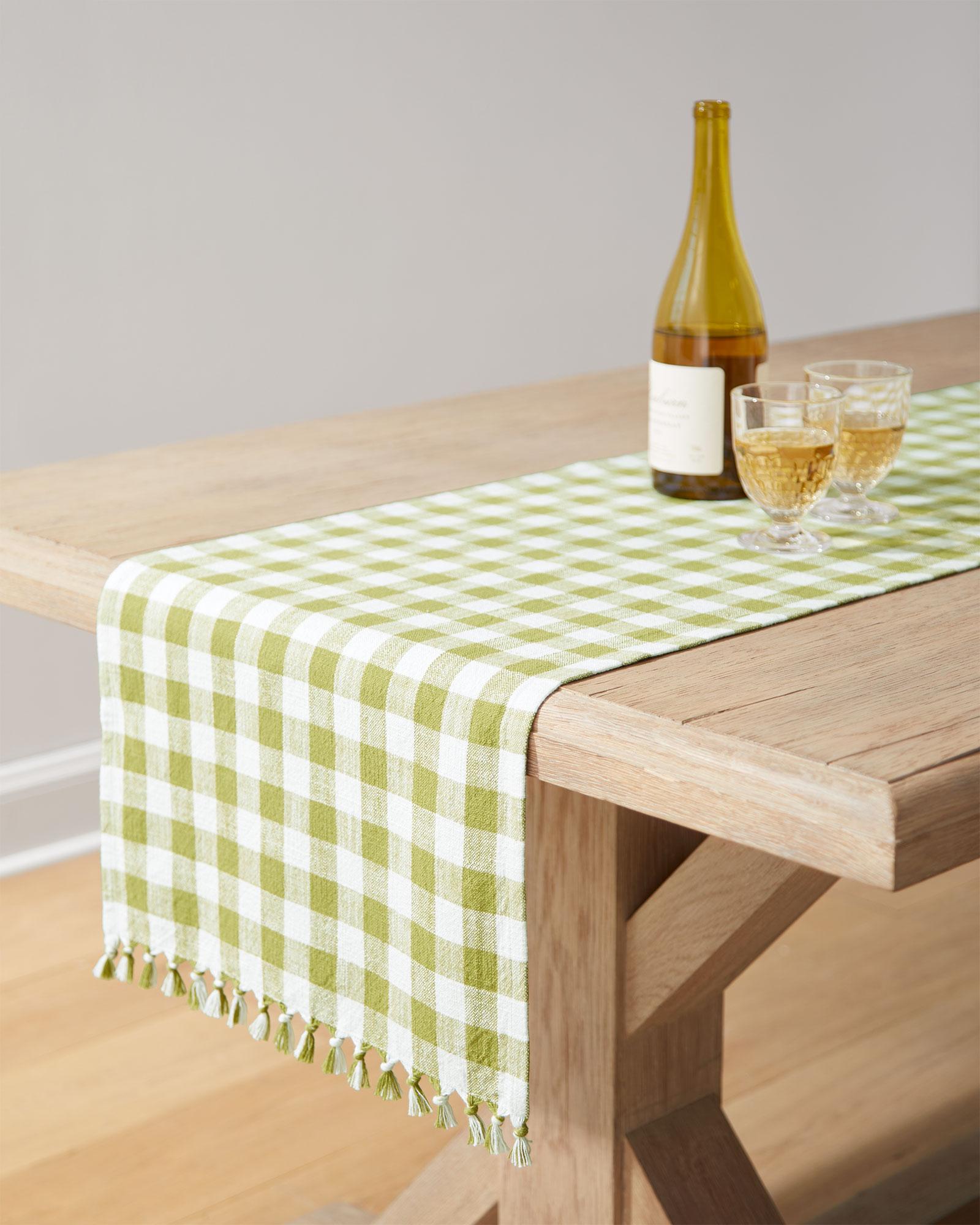 1027012TableLinensRunnerGinghamChartreusewebx8530