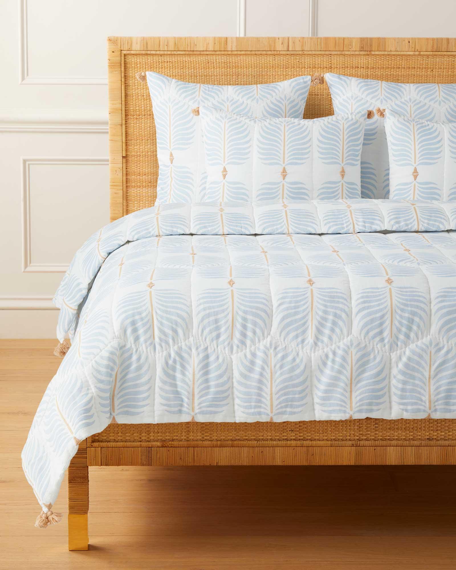 950096QuiltShamsGranadaCoastalBlue0551BASE