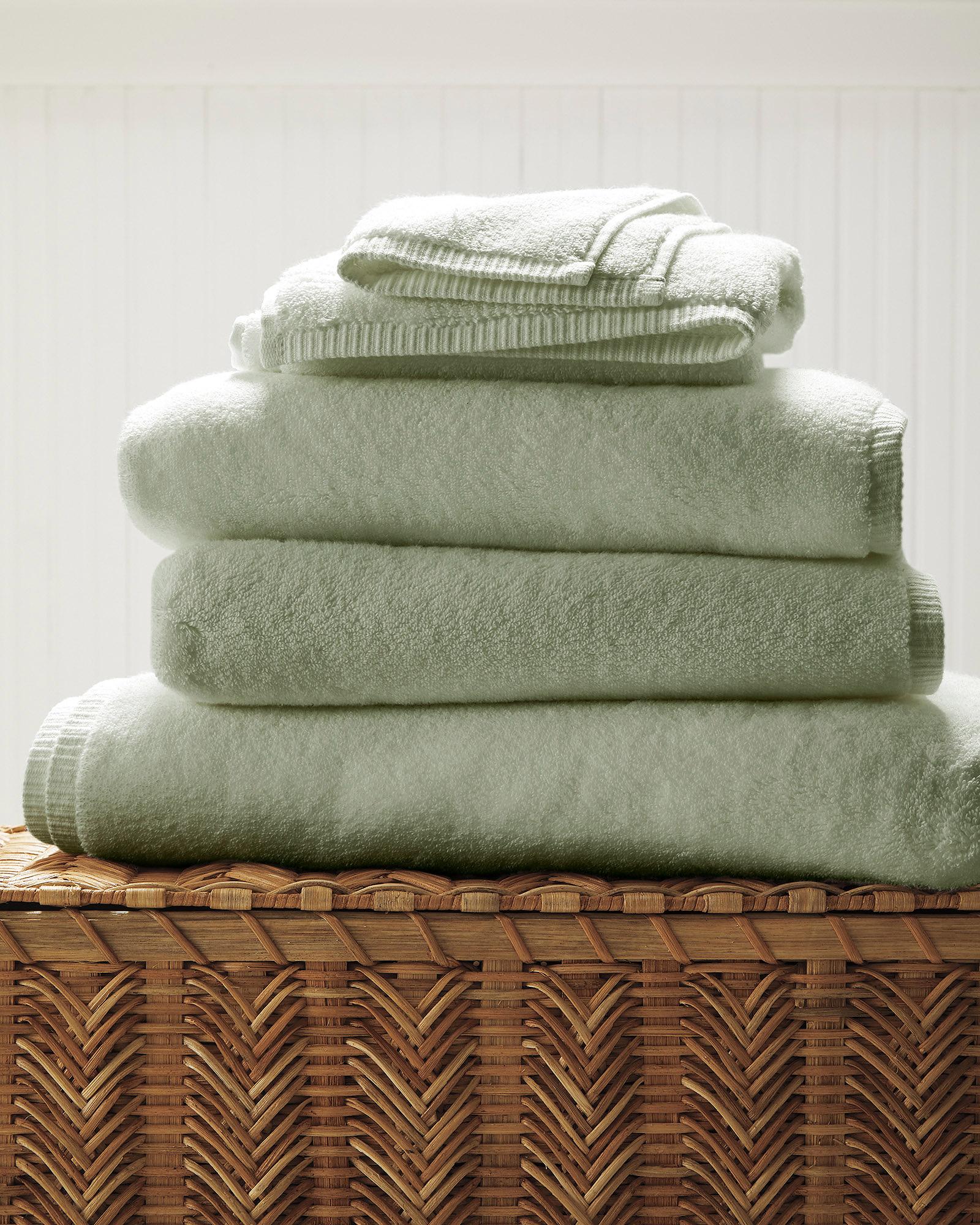 BATH_Sonoma_Towels_SeaGlass_Alt3_MV_0169_FAL23D3_CV1